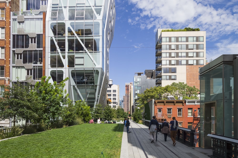 Holiday Inn Express New York City Times Square by IHG — Hotel building in New York City, New York State