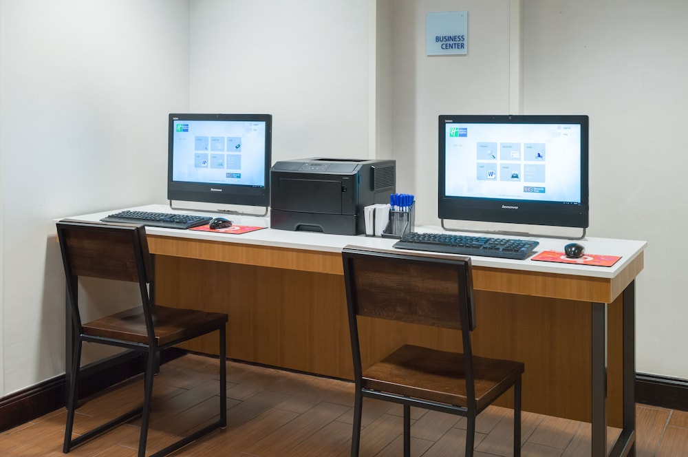 Holiday Inn Express New York City Times Square by IHG — Attractions for children in New York City, New York State