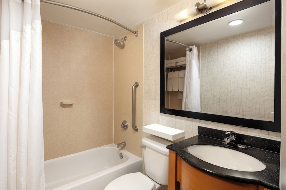 Holiday Inn Express New York City Times Square by IHG — Hotel rooms in New York City, New York State