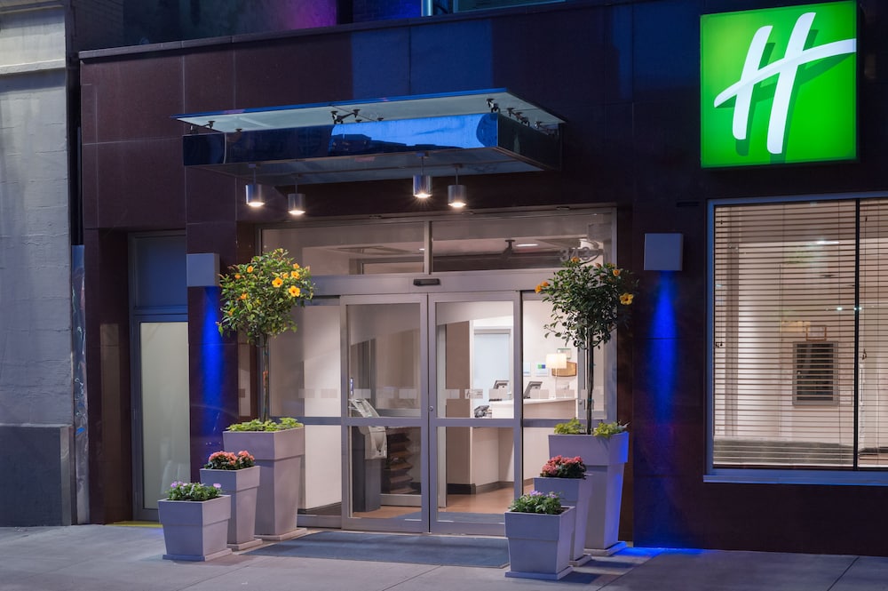 Holiday Inn Express New York City Times Square by IHG — Hotel building in New York City, New York State