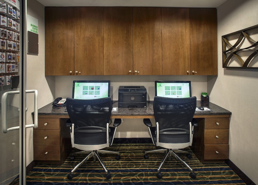 Holiday Inn Manhattan 6th Ave - Chelsea by IHG — Hotel rooms in New York City, New York State