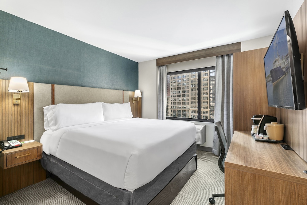 Holiday Inn Manhattan 6th Ave - Chelsea by IHG — Hotel rooms in New York City, New York State