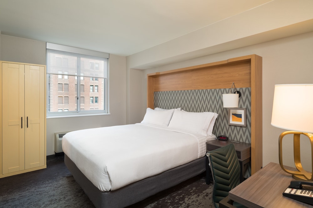 Holiday Inn New York City - Wall Street by IHG — Rooms in New York City, New York State