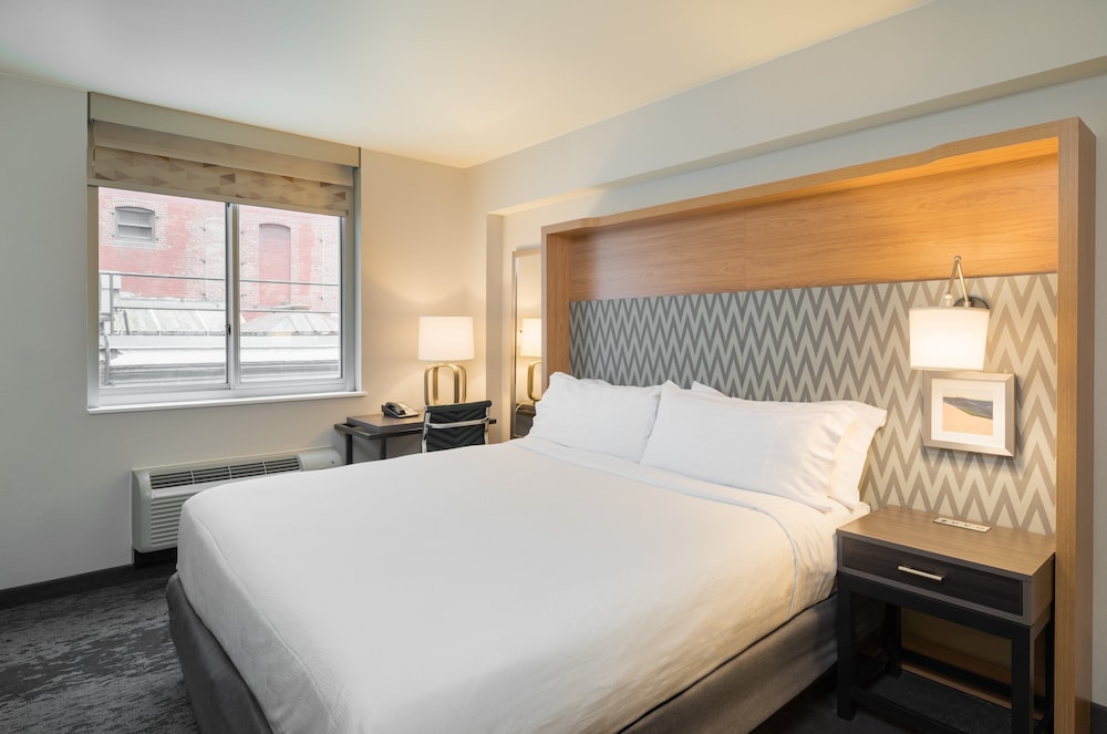 Holiday Inn New York City - Wall Street by IHG — Rooms in New York City, New York State