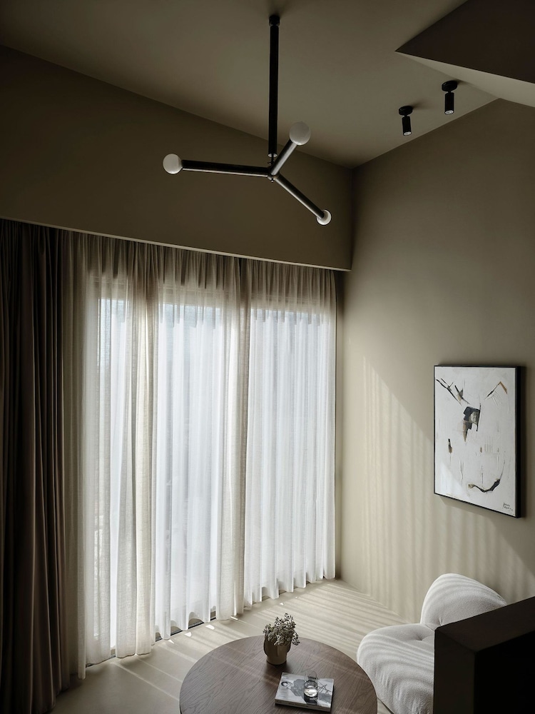 Andronis Concept — Hotel rooms in Imerovigli, South Aegean