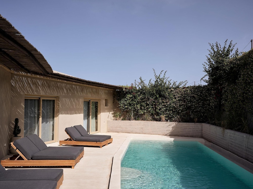 Andronis Concept — Swimming pool in Imerovigli, South Aegean