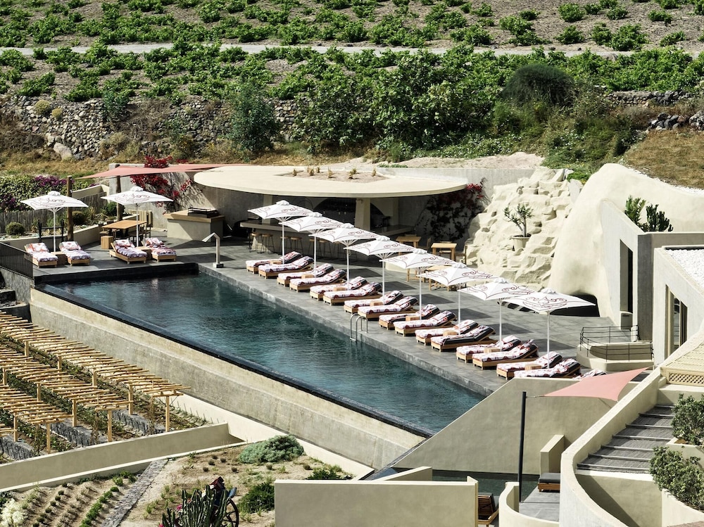Andronis Concept — Swimming pool in Imerovigli, South Aegean