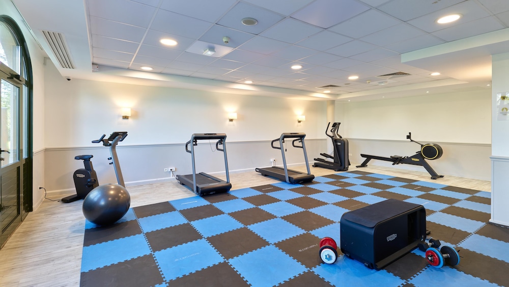 Campanile Val de France near Disneyland Paris — Sports & recreation in Disneyland Paris, Ile-de-France
