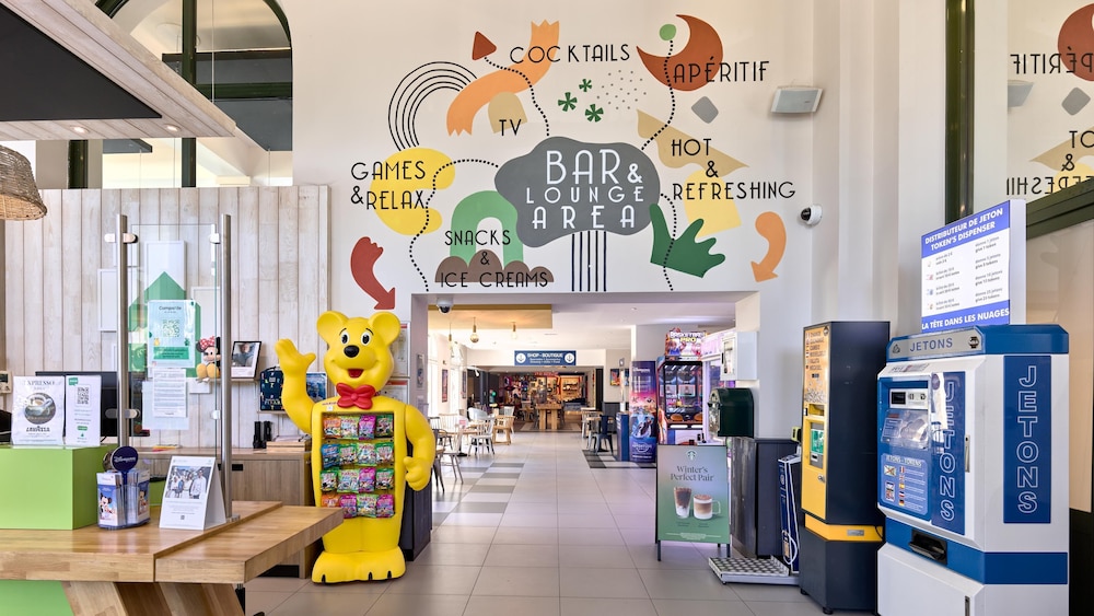 Campanile Val de France near Disneyland Paris — Restaurant & bars in Disneyland Paris, Ile-de-France