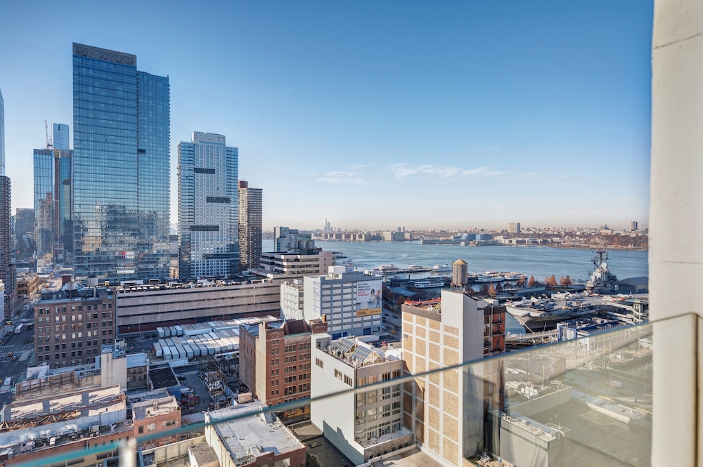 Ink 48 Hotel — Attractions in the area in New York City, New York State