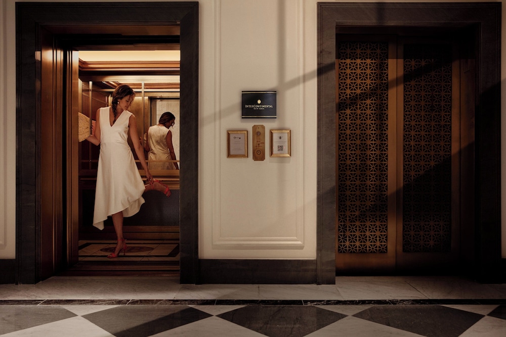 InterContinental New York Barclay by IHG — Hotel building in New York City, New York State