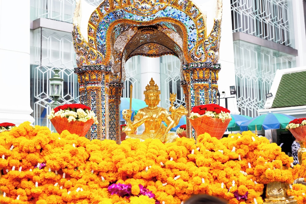 Grand Mercure Bangkok Atrium — Attractions in the area in Bangkok, Bangkok