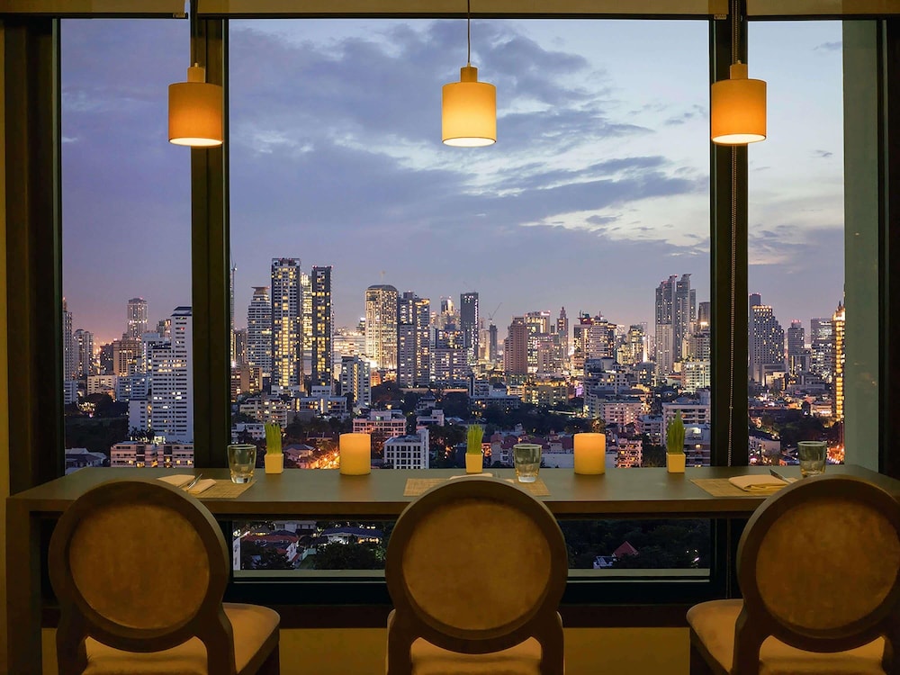 Grand Mercure Bangkok Atrium — Restaurant & bars in Bangkok, Bangkok