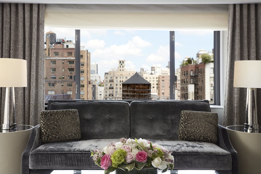 Loews Regency New York Hotel — Hotel rooms in New York City, New York State