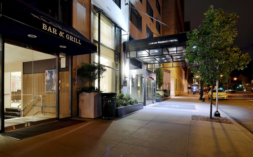 Loews Regency New York Hotel — Hotel building in New York City, New York State