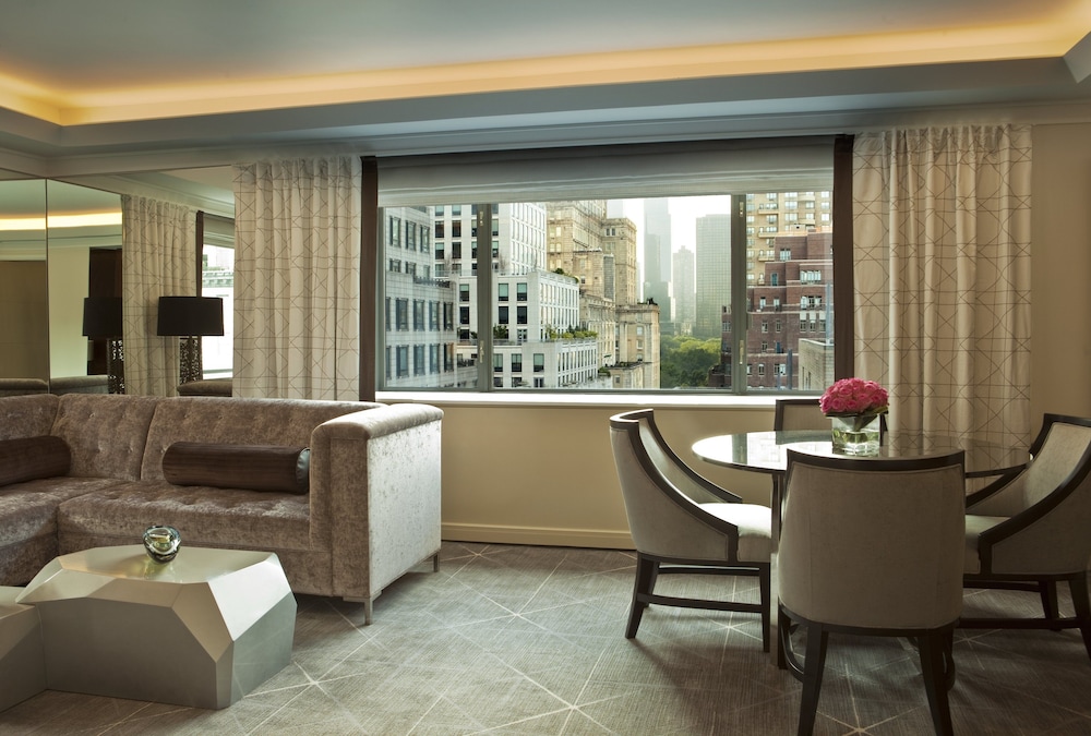 Loews Regency New York Hotel — Hotel rooms in New York City, New York State