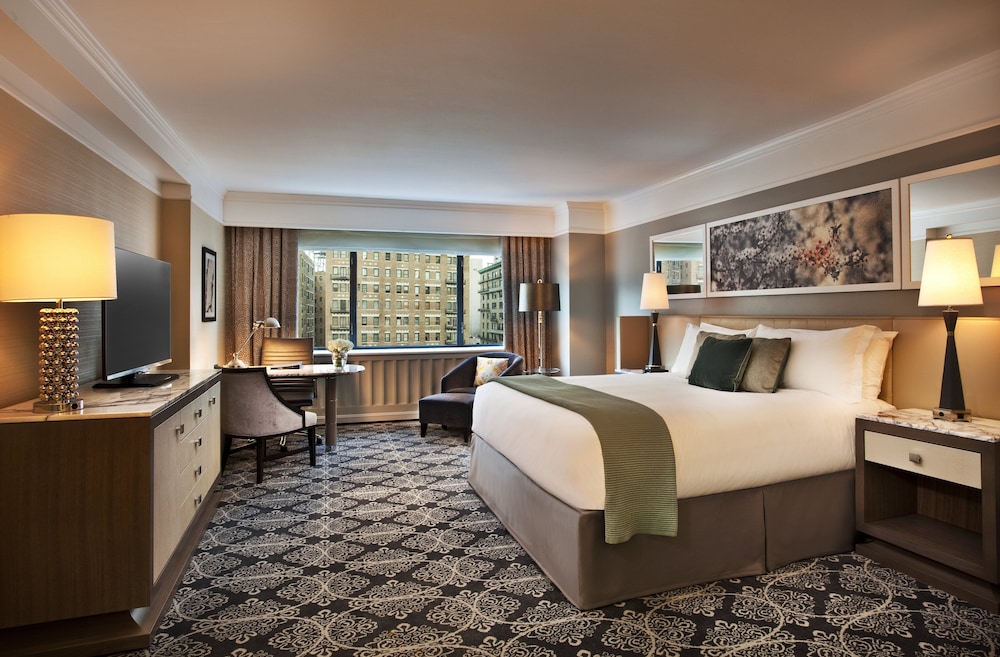 Loews Regency New York Hotel — Hotel rooms in New York City, New York State