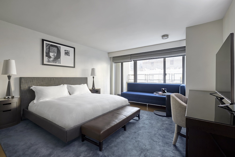 Loews Regency New York Hotel — Hotel rooms in New York City, New York State