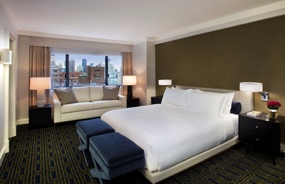 Loews Regency New York Hotel — Hotel rooms in New York City, New York State