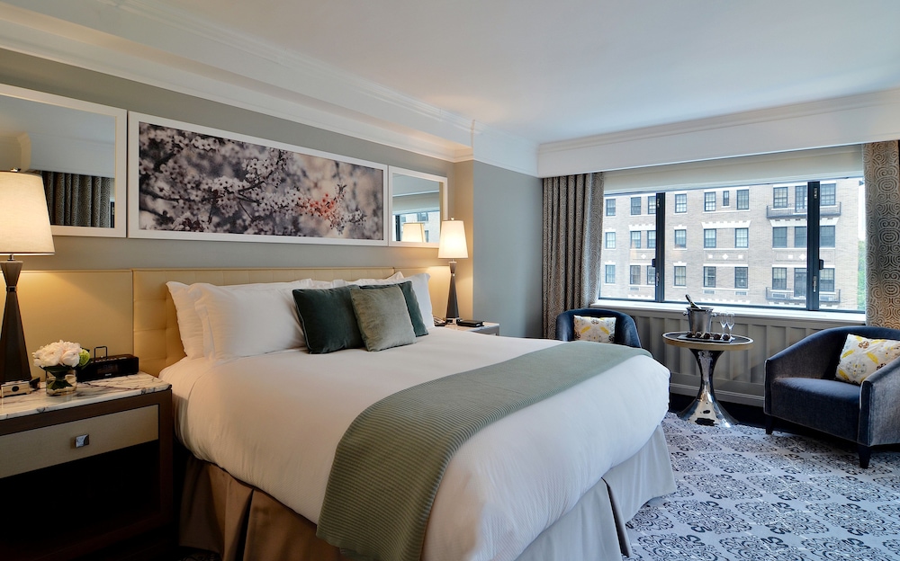 Loews Regency New York Hotel — Hotel rooms in New York City, New York State