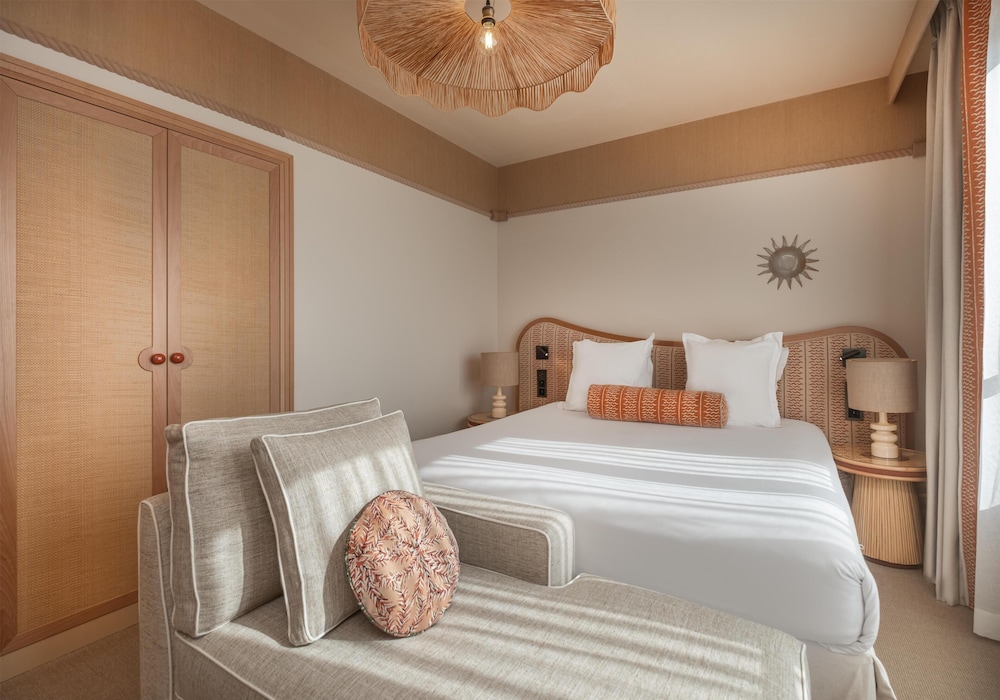Hôtel Le Soleia by Inwood Hotels — Hotel rooms in Nice, Provence-Alpes-Cote d'Azur