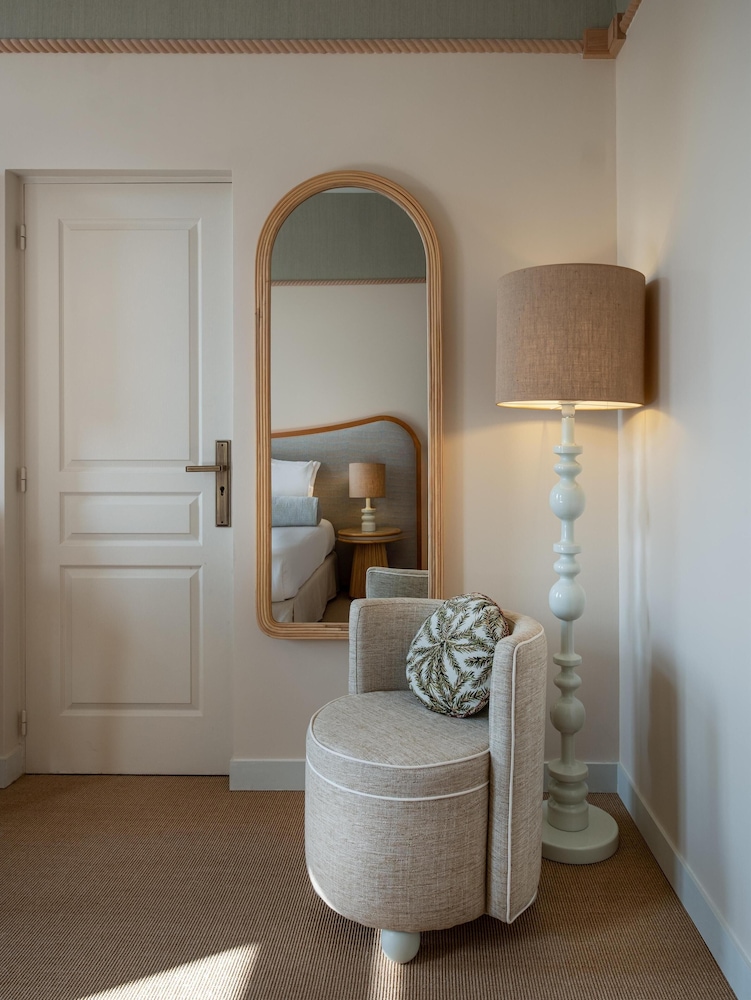 Hôtel Le Soleia by Inwood Hotels — Hotel rooms in Nice, Provence-Alpes-Cote d'Azur
