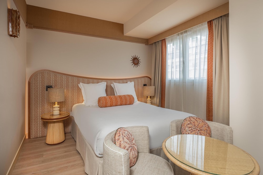 Hôtel Le Soleia by Inwood Hotels — Hotel rooms in Nice, Provence-Alpes-Cote d'Azur