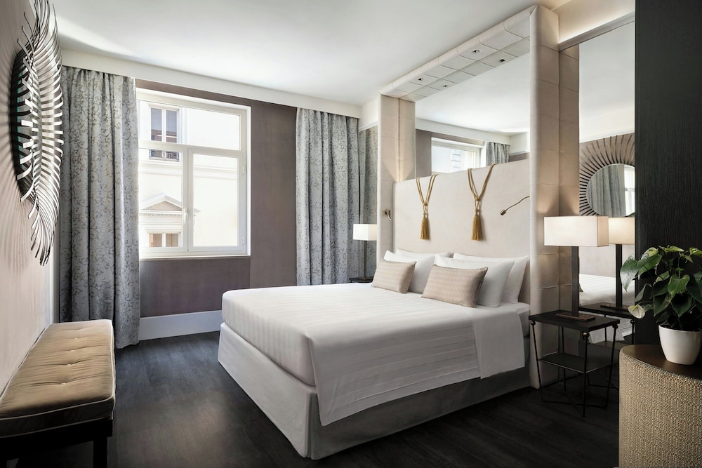 Sina Bernini Bristol, Autograph Collection — Hotel rooms in Rome, Lazio