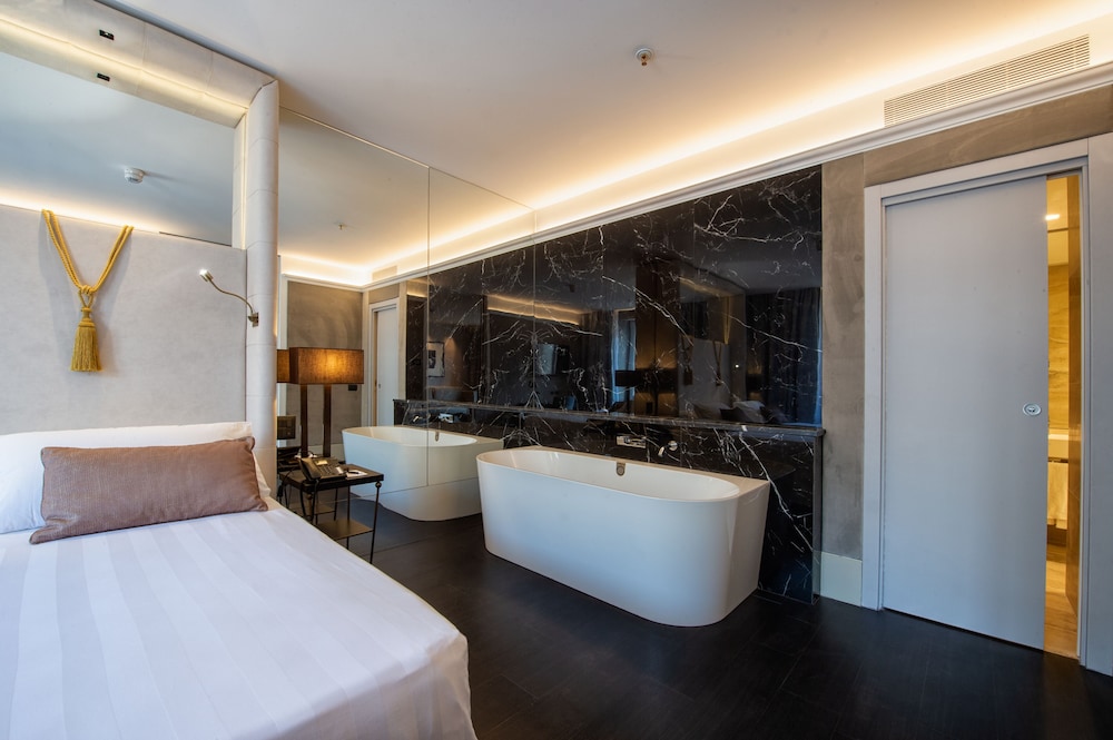 Sina Bernini Bristol, Autograph Collection — Hotel rooms in Rome, Lazio