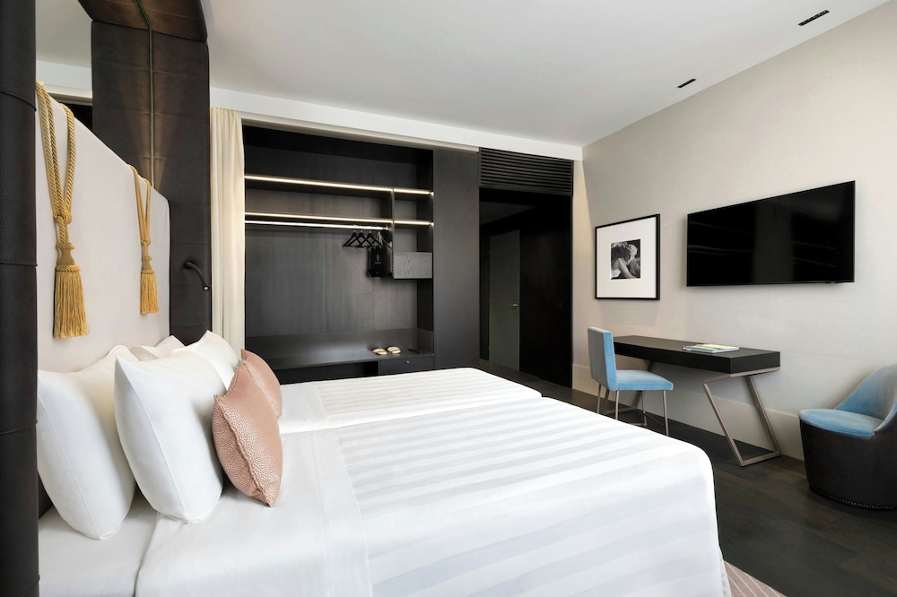 Sina Bernini Bristol, Autograph Collection — Hotel rooms in Rome, Lazio
