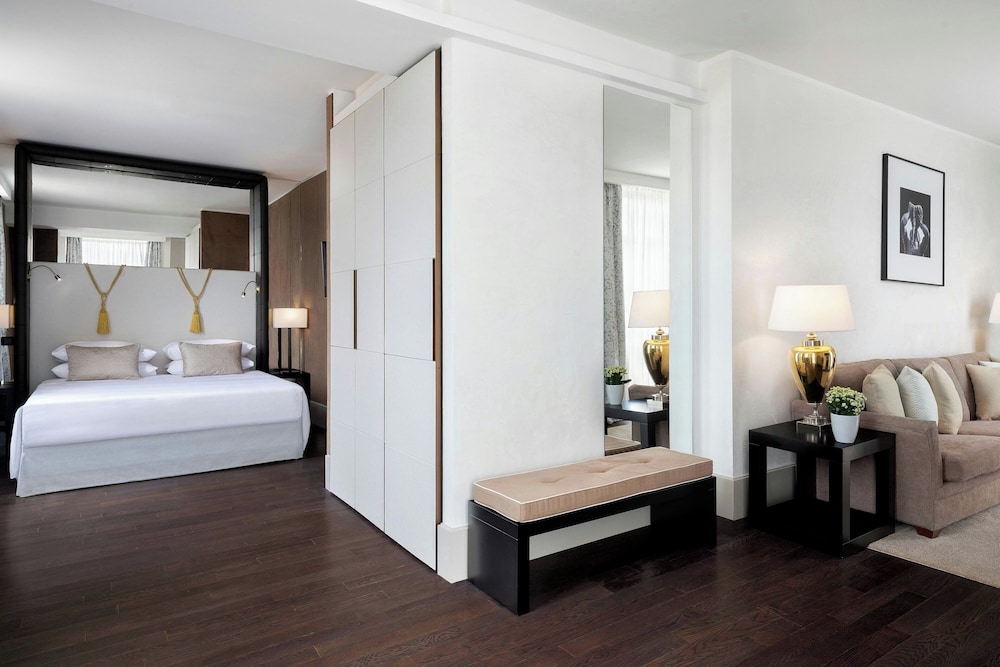 Sina Bernini Bristol, Autograph Collection — Hotel rooms in Rome, Lazio