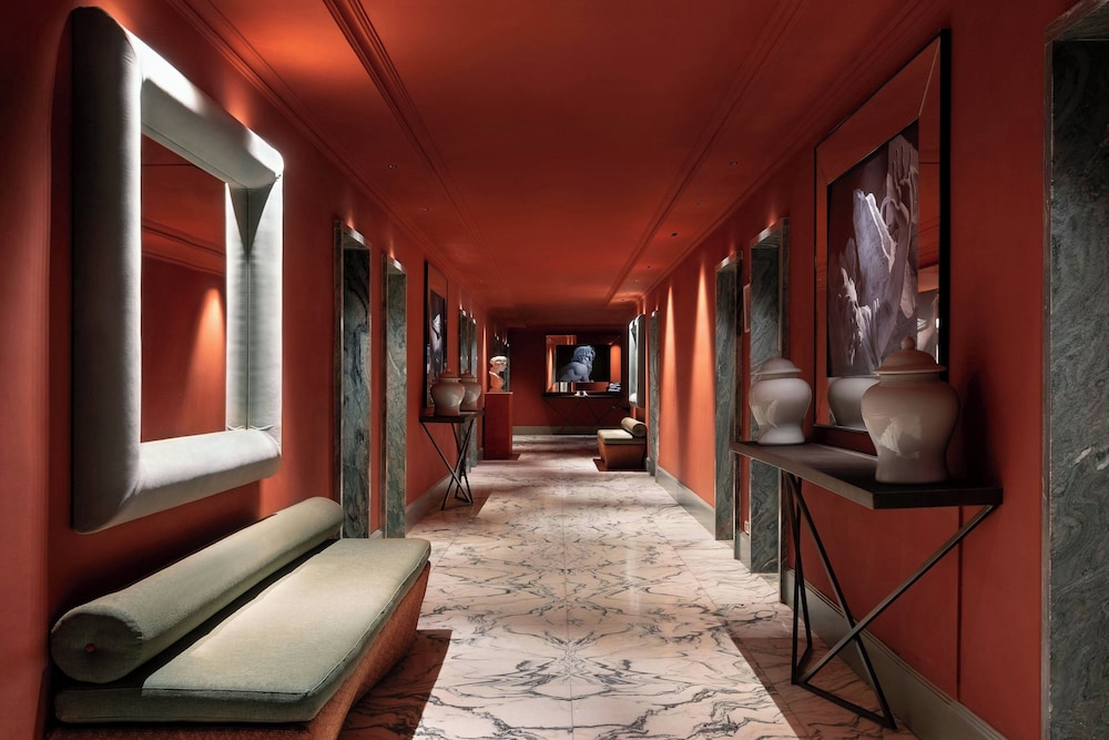 Sina Bernini Bristol, Autograph Collection — Hotel building in Rome, Lazio