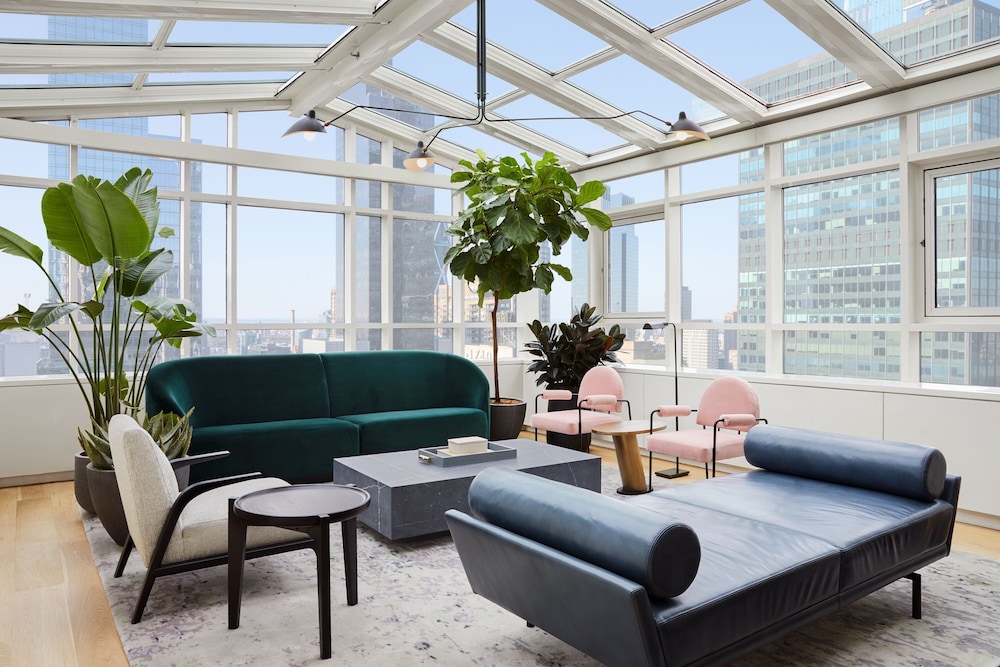 The London, a Luxury Collection Hotel, New York City — Hotel rooms in New York City, New York State