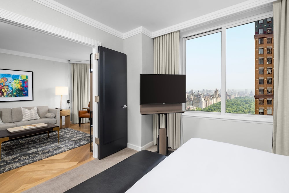 The London, a Luxury Collection Hotel, New York City — Hotel rooms in New York City, New York State