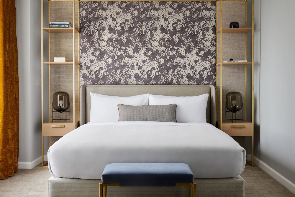 The London, a Luxury Collection Hotel, New York City — Hotel rooms in New York City, New York State