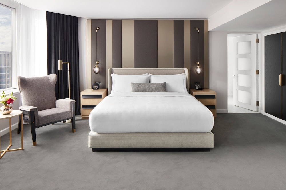 The London, a Luxury Collection Hotel, New York City — Hotel rooms in New York City, New York State