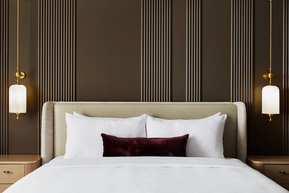 The London, a Luxury Collection Hotel, New York City — Hotel rooms in New York City, New York State