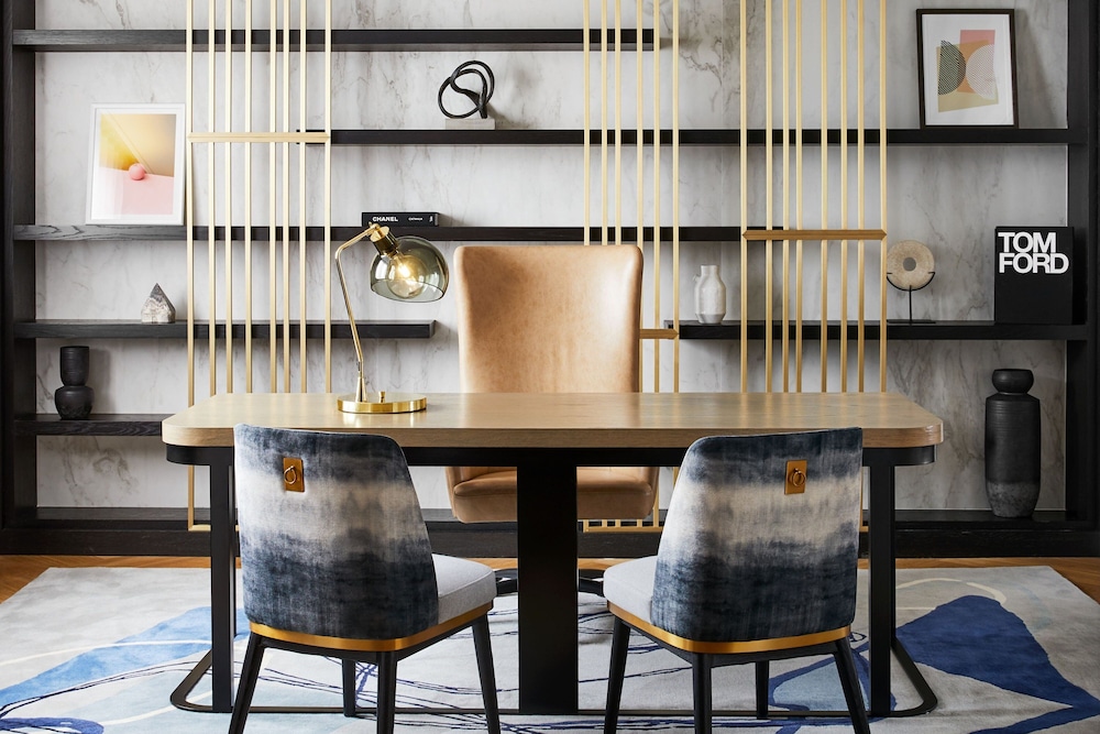 The London, a Luxury Collection Hotel, New York City — Restaurant & bars in New York City, New York State
