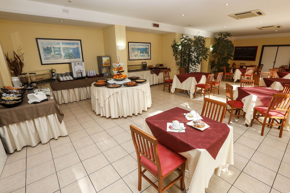 Hotel Giardino D'Europa — Restaurant & bars in Rome, Lazio