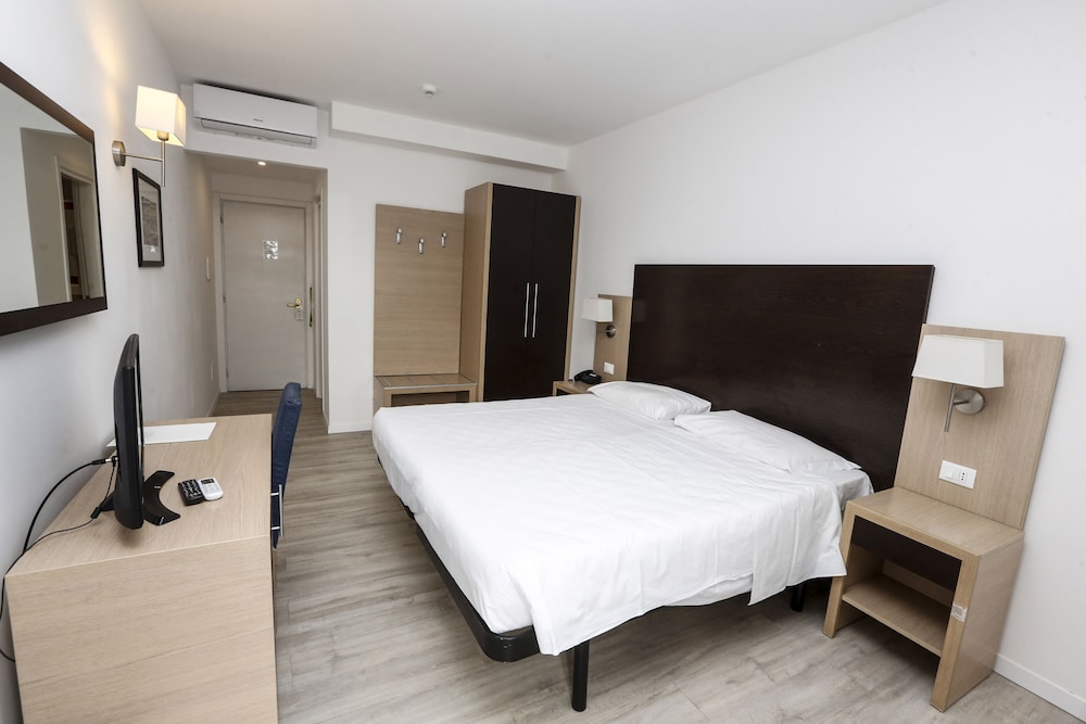 Hotel Giardino D'Europa — Hotel rooms in Rome, Lazio