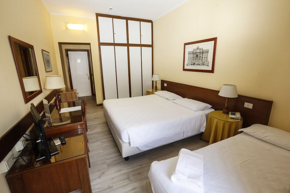 Hotel Giardino D'Europa — Hotel rooms in Rome, Lazio