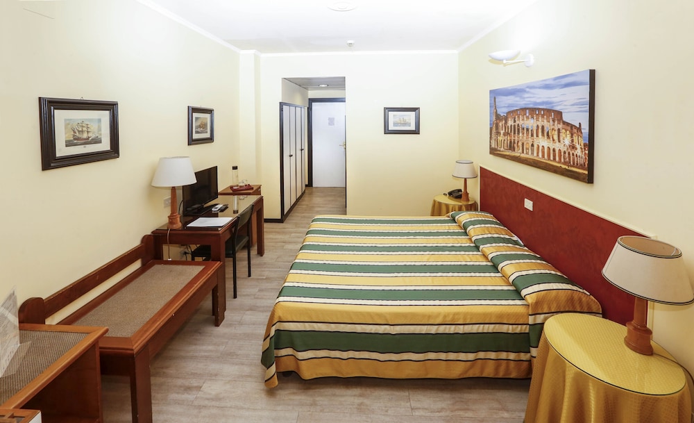 Hotel Giardino D'Europa — Hotel rooms in Rome, Lazio