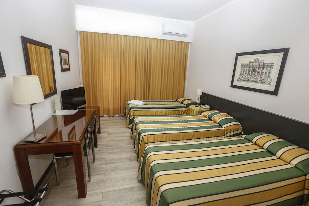 Hotel Giardino D'Europa — Hotel rooms in Rome, Lazio