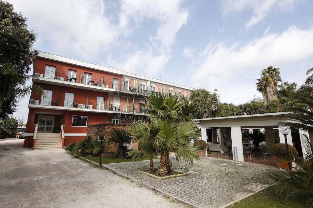 Hotel Giardino D'Europa — Hotel building in Rome, Lazio