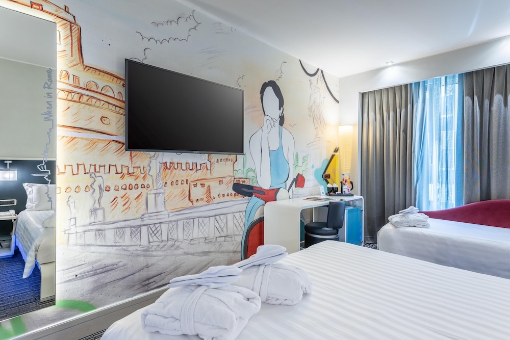 Best Western Premier Hotel Royal Santina — Hotel rooms in Rome, Lazio