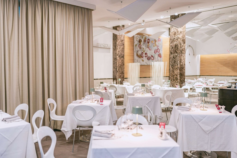 Best Western Premier Hotel Royal Santina — Restaurant & bars in Rome, Lazio