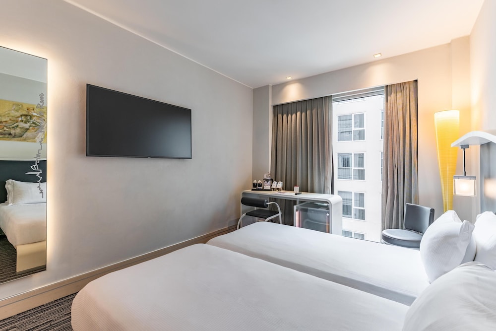 Best Western Premier Hotel Royal Santina — Hotel rooms in Rome, Lazio