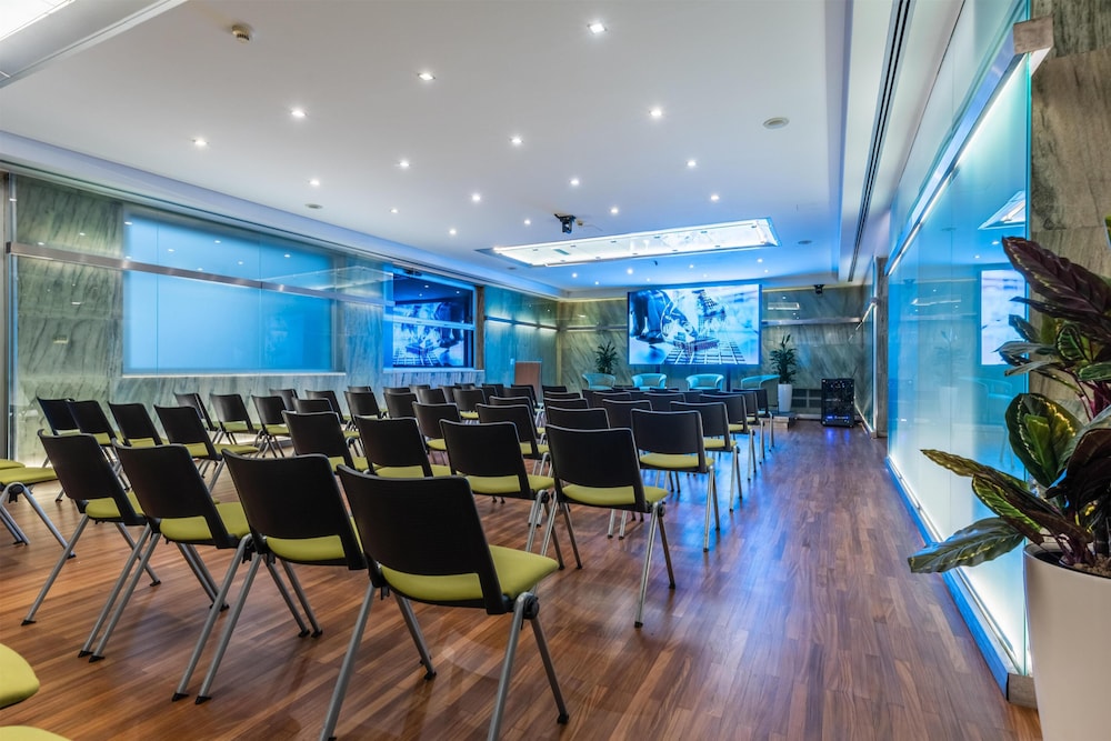Best Western Premier Hotel Royal Santina — Hotel building in Rome, Lazio