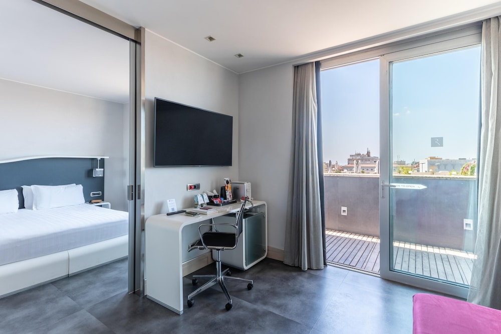 Best Western Premier Hotel Royal Santina — Hotel rooms in Rome, Lazio
