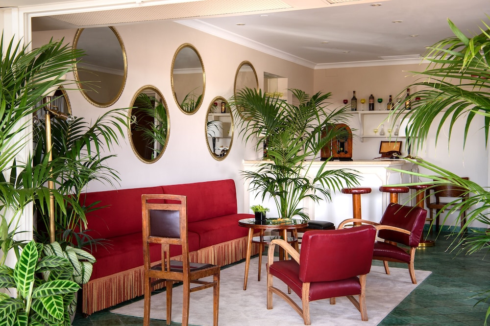 Bettoja Hotel Mediterraneo — Restaurant & bars in Rome, Lazio